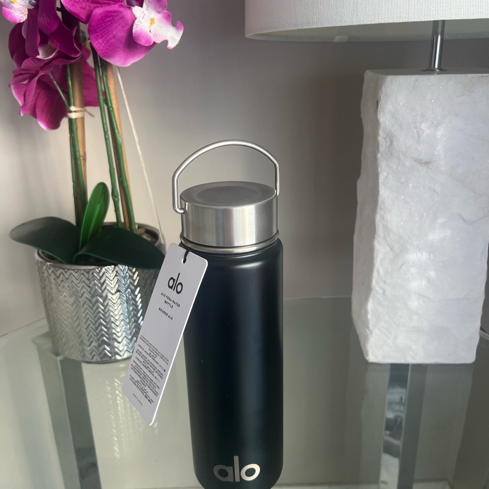 NWT ALO Water Bottle
